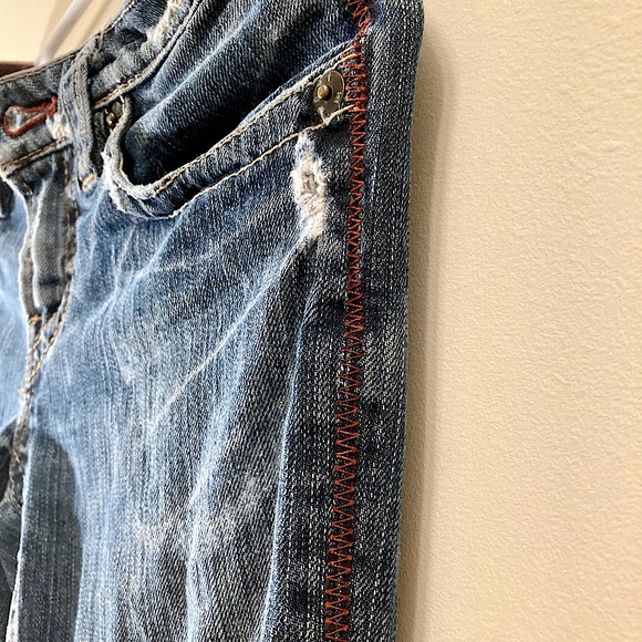 YTK 1921 Western Glove Works, 26/33 Faded Blue—The Jean who